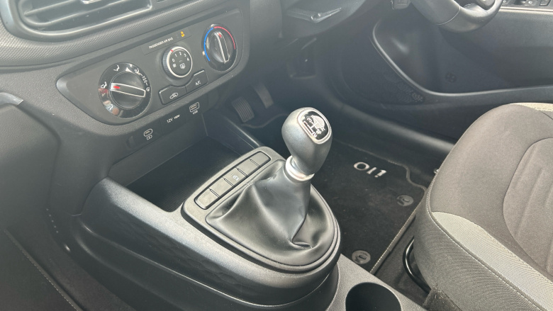 Hyundai i10 1.0 Advance 5dr Petrol Hatchback